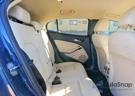 2020 Mercedes-Benz Gla 250 z USA, uszkodzony, nr VIN W1NTG4EB8LJ694129